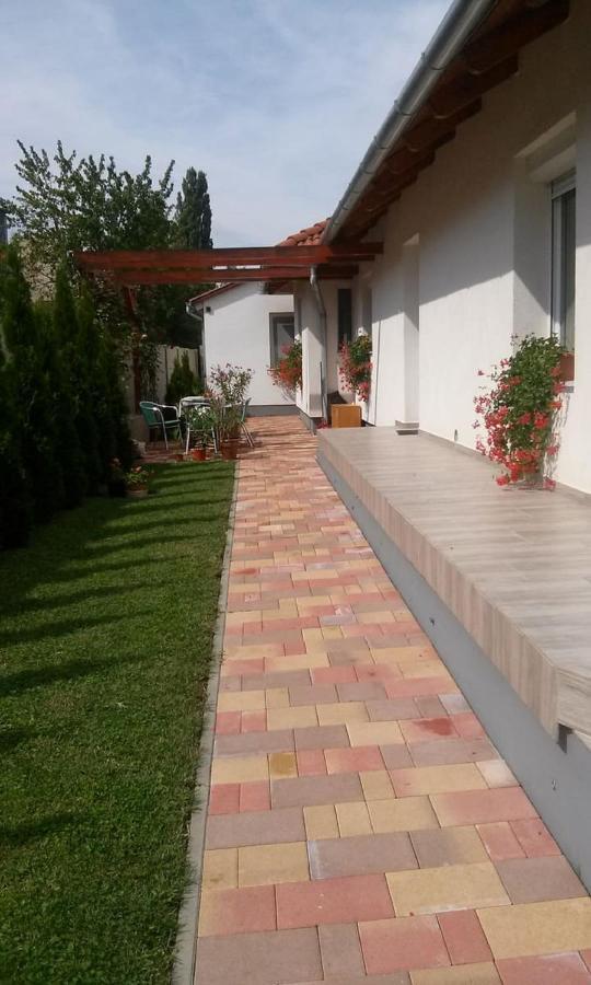 Holiday Home In Keszthely/Balaton 39648 Exterior photo